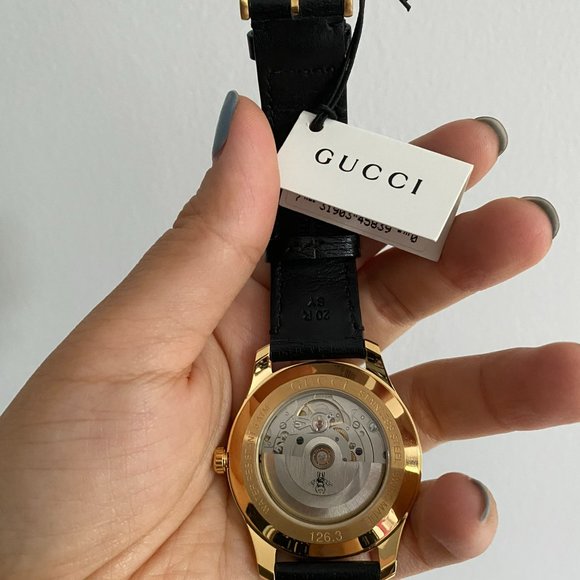 SALE**** Gucci Men's Watch - Gold Guilloche Dial black Leather ** NEW WITH BOX** - Picture 4 of 7